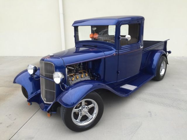 Ford Deluxe Roadster 1934