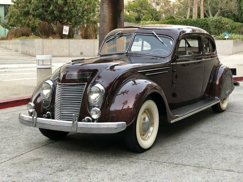 Chrysler Imperial 1937