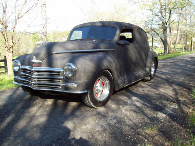 1948 Plymouth Rat Rod V8 4-speed Tubbed And Lowered!