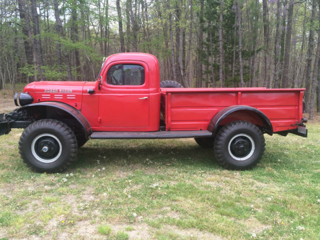 Dodge Power Wagon d200