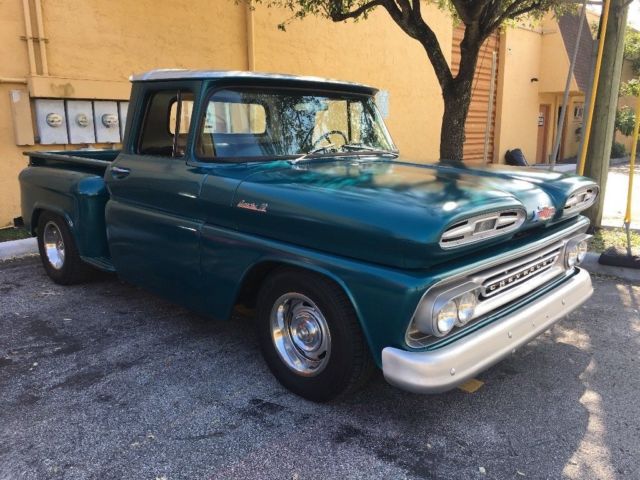 Chevrolet Apache Wagon