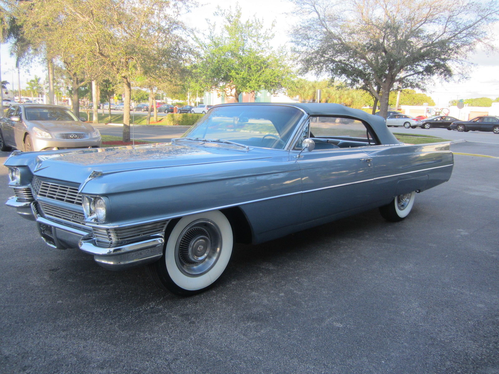 Cadillac Deville Convertible 1964