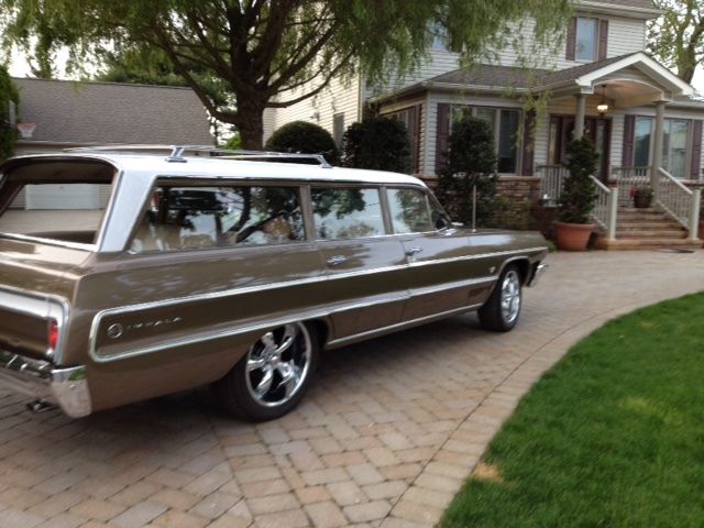 1962 Chevrolet Impala Wagon