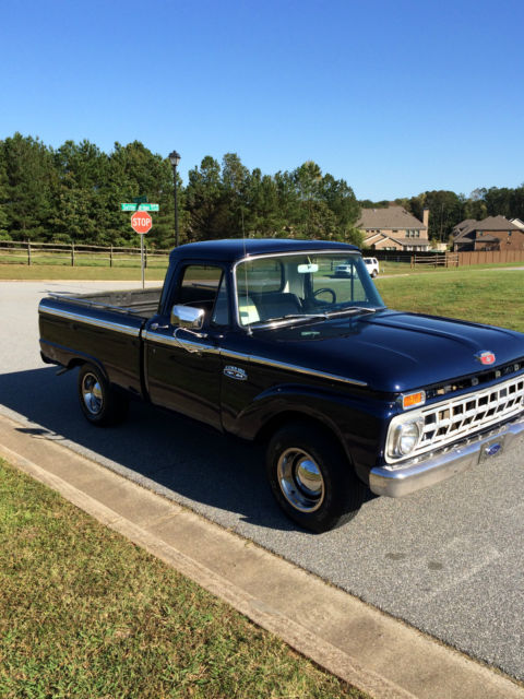 1965 Ford F100 Custom Cab Truck