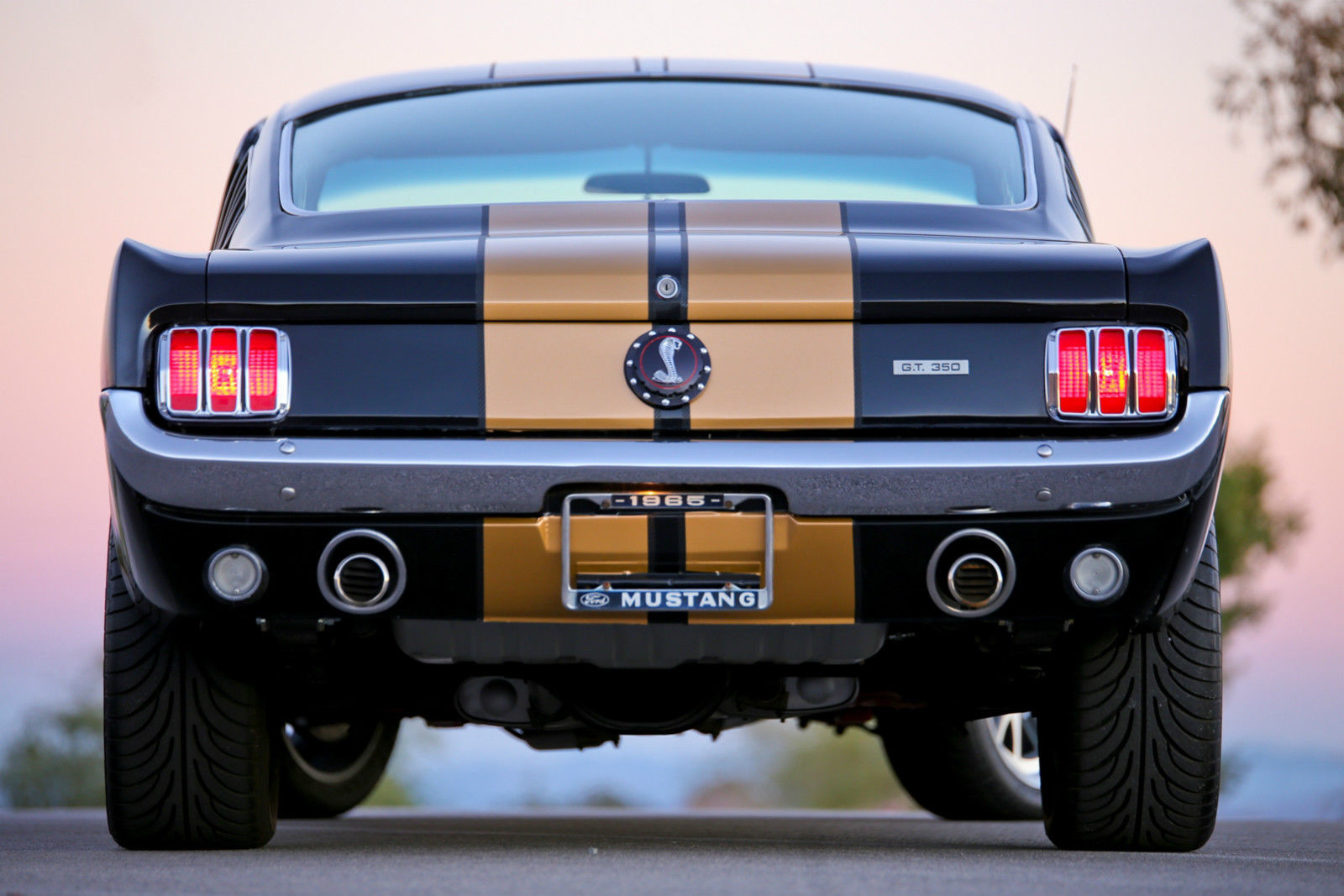 Форд Мустанг gt 500 сверху