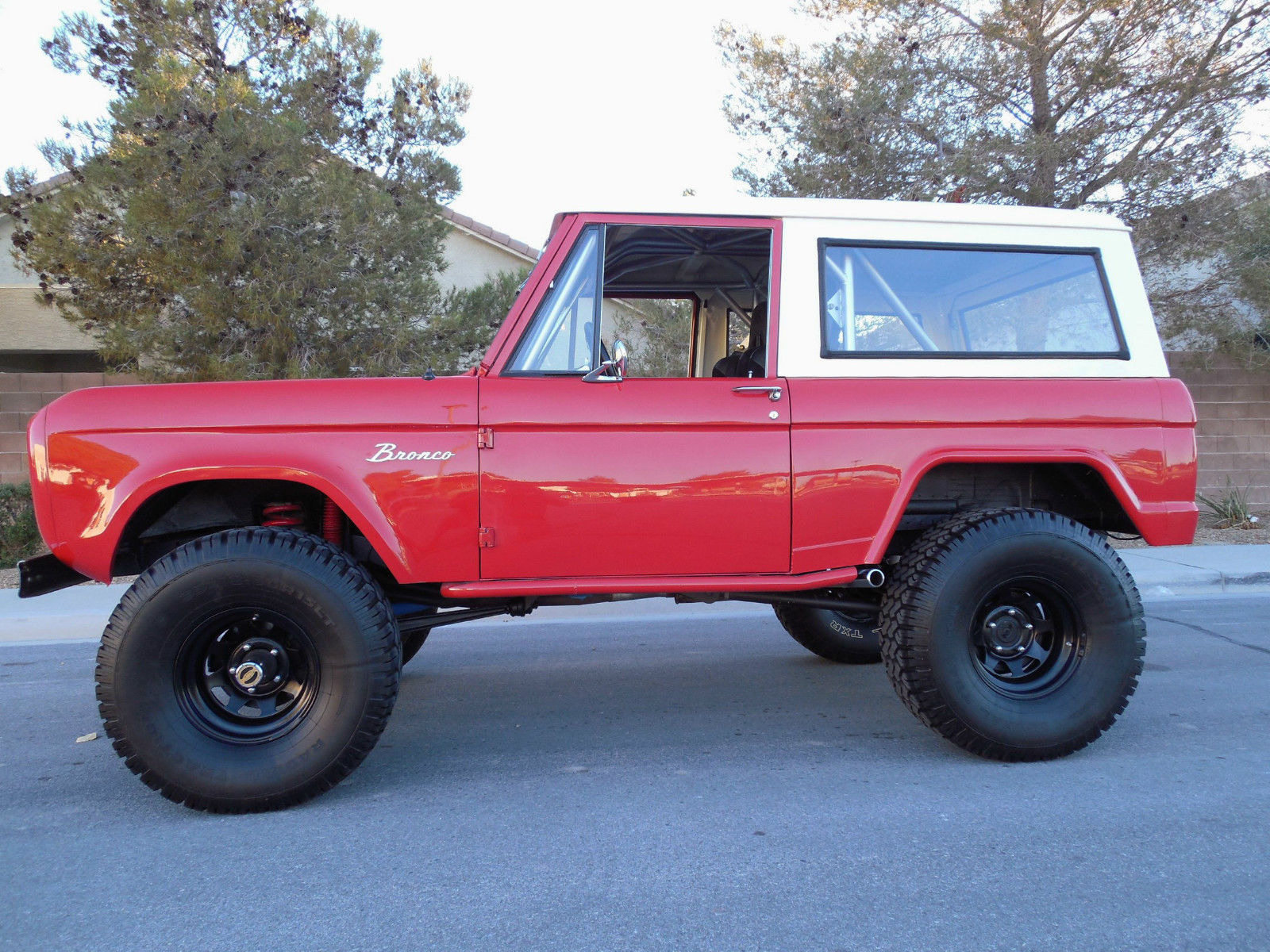 1966 Ford Bronco Custom Built RESTORED Show & Go Ready V8 4 Speed SEE VIDEO