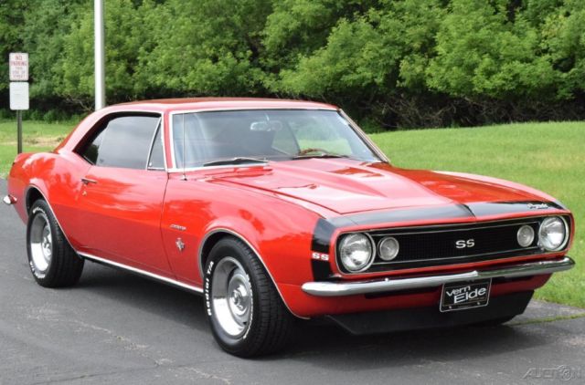 Chevrolet Camaro 1967 Red