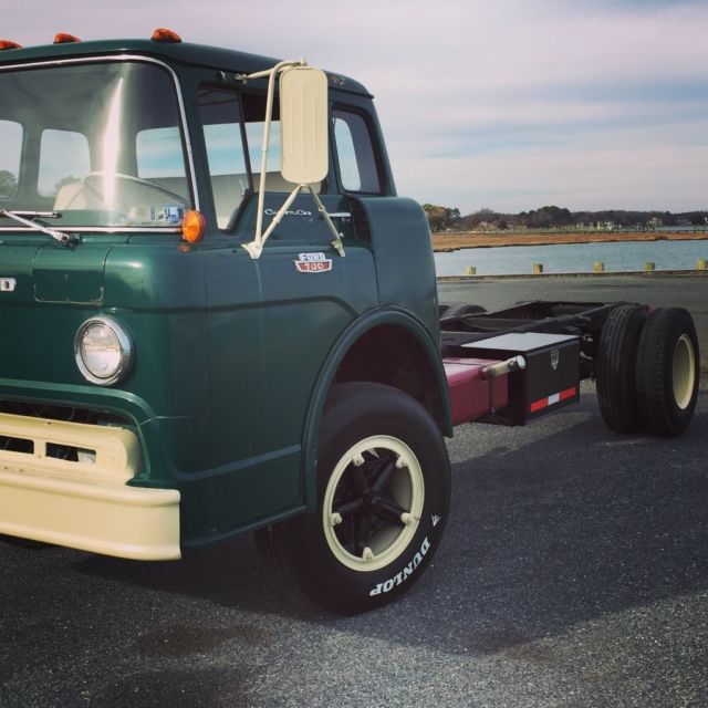 1967 Ford C700 Cabover Truck