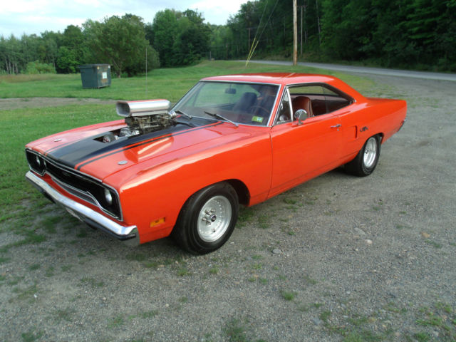 1970 Plymouth Gtx 440 2 600 Holley 4 Barrels With An 8-71 Blower Auto 