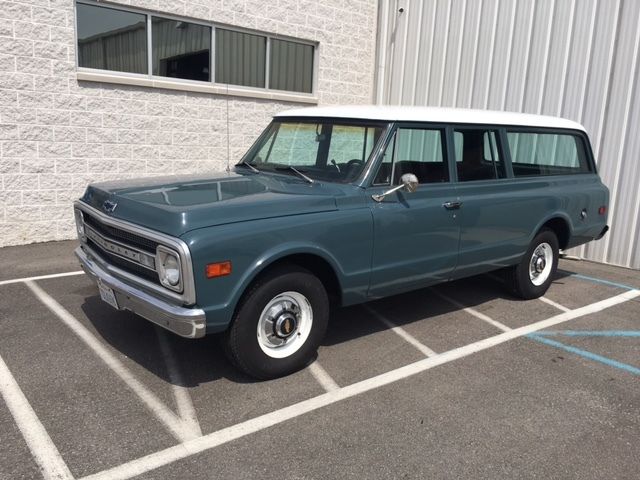 1971 Suburban 3 Door 402 Bb With A C