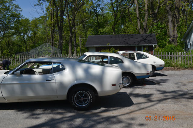 1972 Ford SPRINT Edition Collection (3 cars)= 1 Mustang, 1 Maverick, 1 Pinto