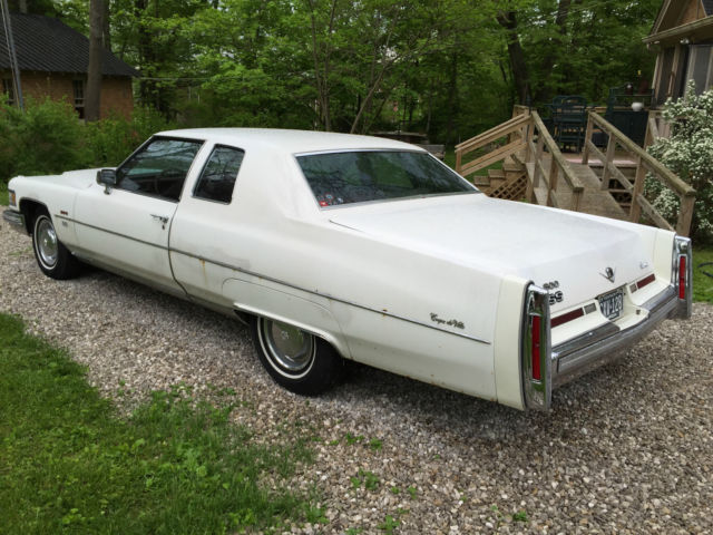 Cadillac Coupe Deville 1963 Р±РµР»С‹Р№