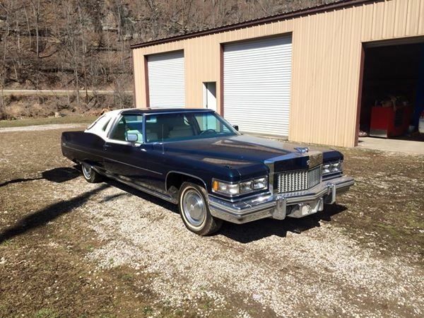 Cadillac Coupe Deville 1976 Lowrider