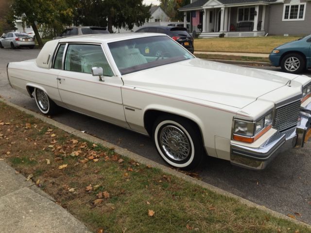 Cadillac Coupe Deville 1963 Р±РµР»С‹Р№