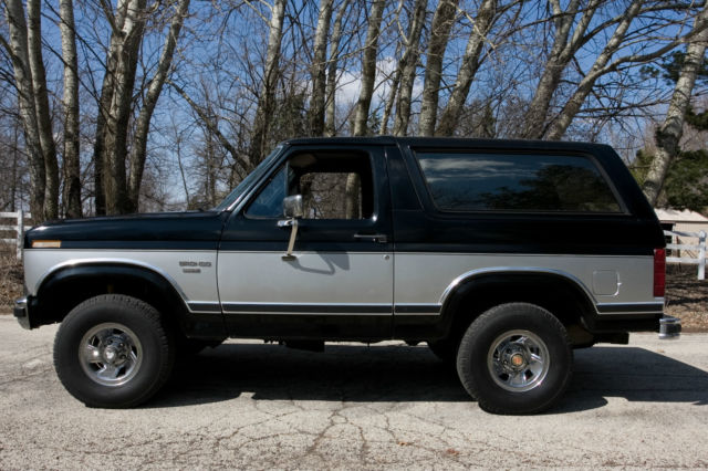 Ford Bronco 72