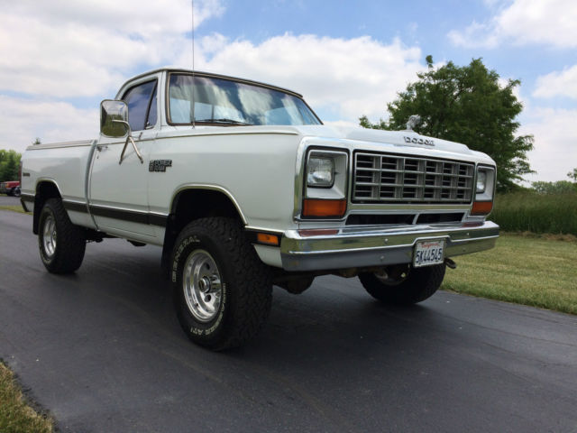 Dodge Ram 150 1990