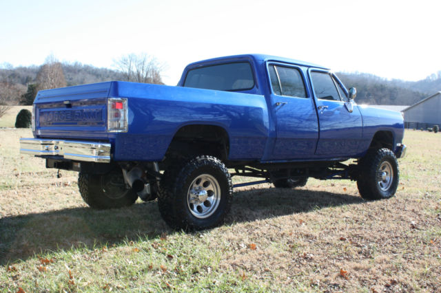 1985 Dodge D350 Base Crew Cab Pickup 4 Door