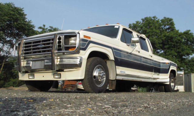 1986 Ford Diesel Dually Crew Cab 4 speed Kodiak Conversion F-350