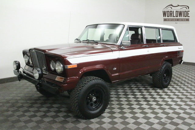 Jeep Wagoneer 1966