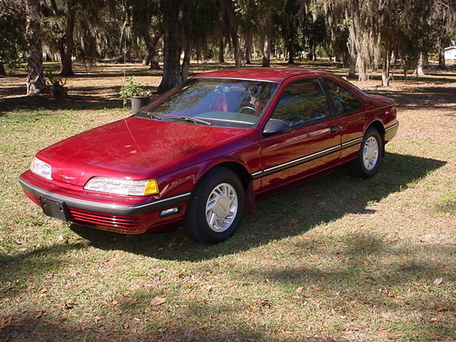 Ford Thunderbird 1989