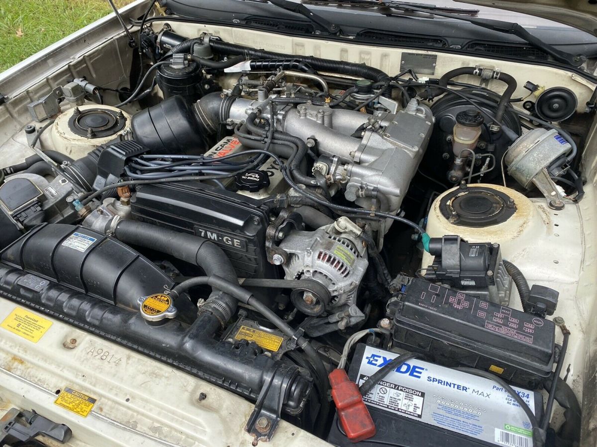 1989 Toyota Supra Hatchback White Rwd Manual Sport Roof