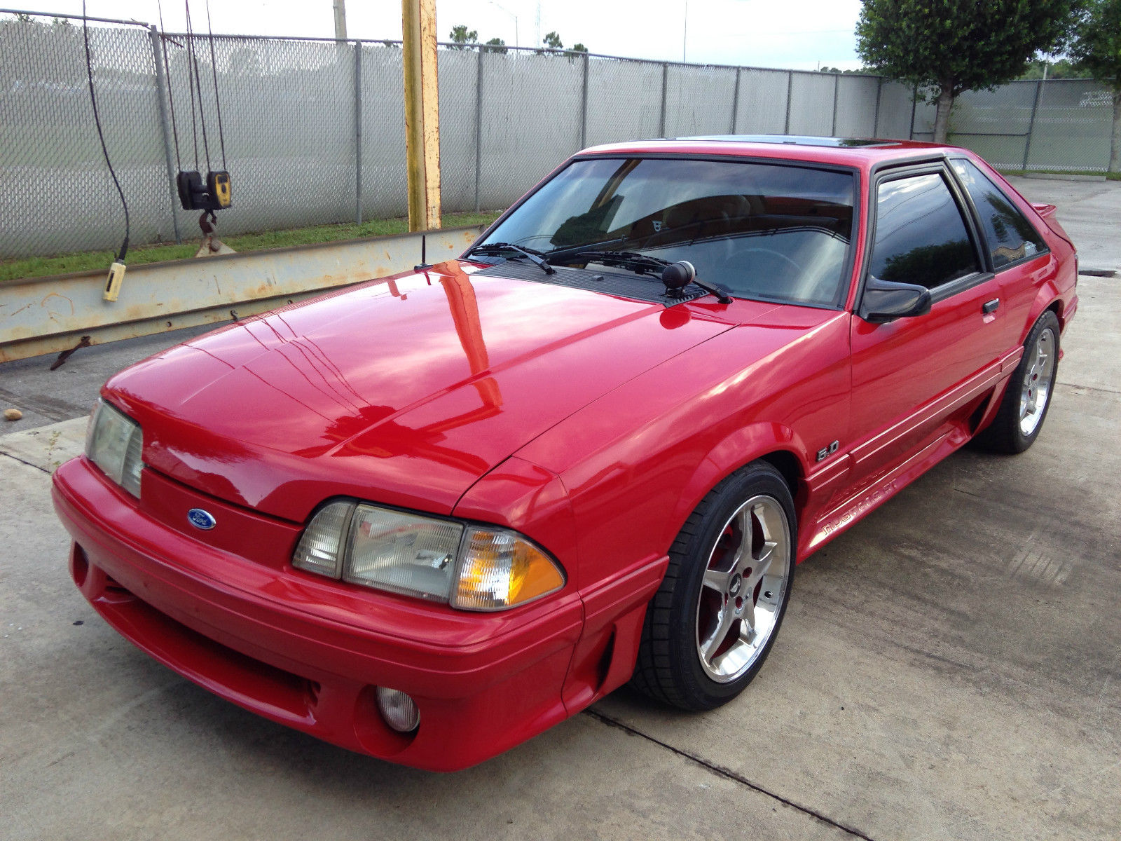 1990 FORD MUSTANG GT SUPERCHARGED 5 SPEED