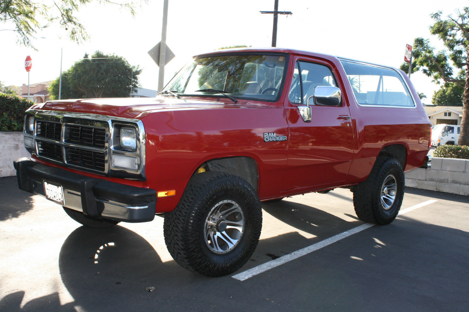 Dodge Ramcharger РѕРґРёРЅРѕРєРёР№ РІРѕР»Рє РњРђРљРљРЈР­Р™Р”