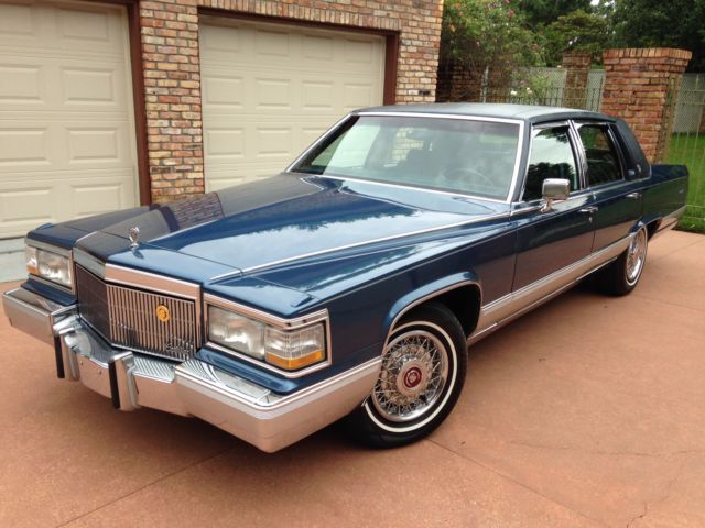 Cadillac Fleetwood Brougham 1987