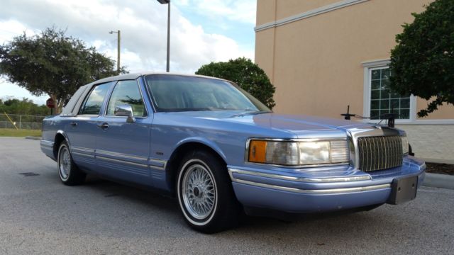 1994 LINCOLN TOWN CAR SIGNATURE SERIES CLEAN CARFAX FLORIDA NO RESERVE!!