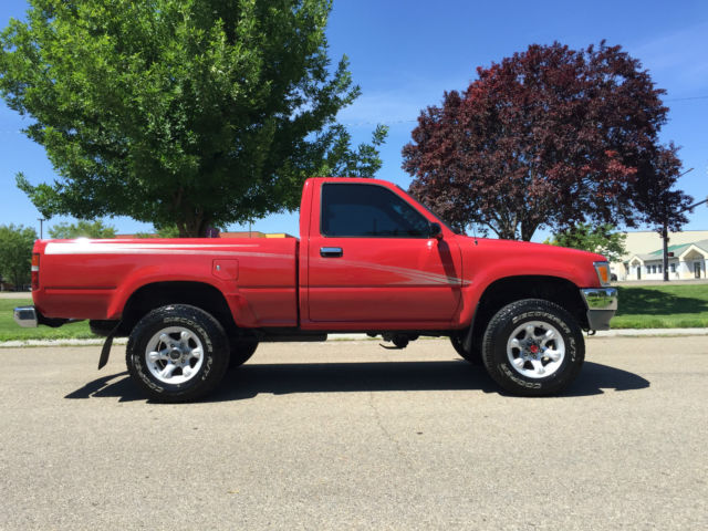 1994 Toyota Pickup 4x4 With Only 84 000 Actual Miles