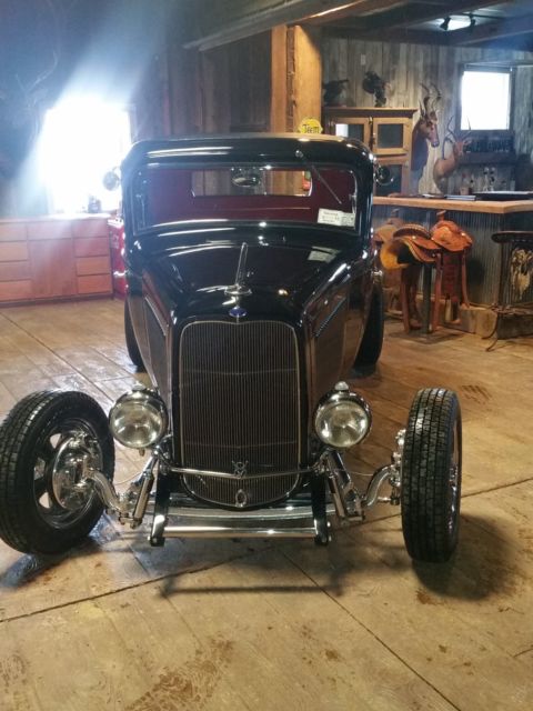 32 Ford - 3 Window Highboy