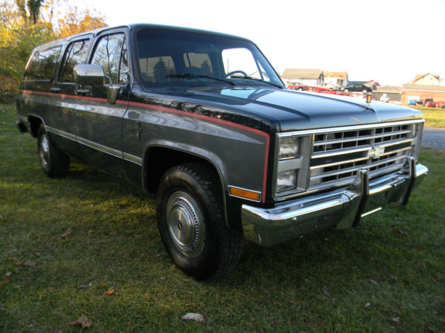 1985 Chevrolet Suburban Silverado