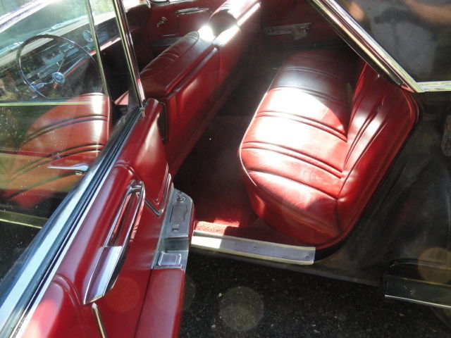 Cadillac 1962 Sedan Deville Rare Super Nice Original Red