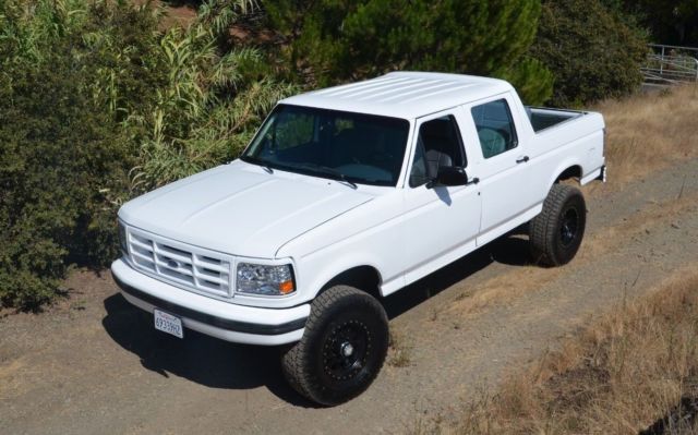 Ford Bronco C350 Centurion