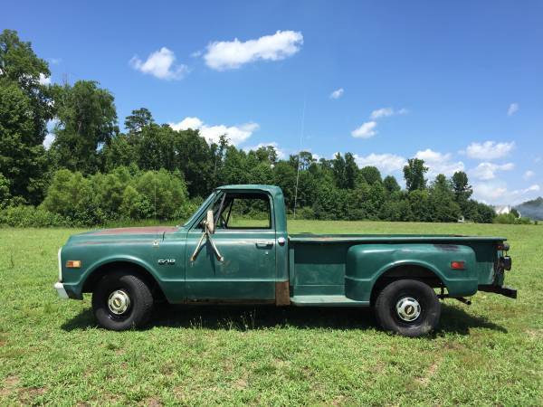 Green 1970 Chevrolet C-10 Standard Cab Pickup with Green interior
