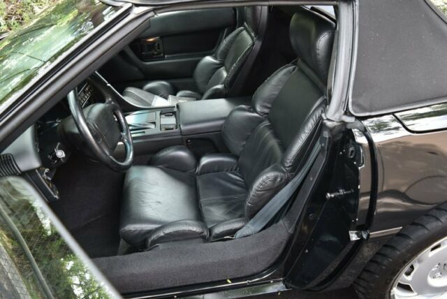 Black 1992 Chevrolet Corvette Convertible with Black interior