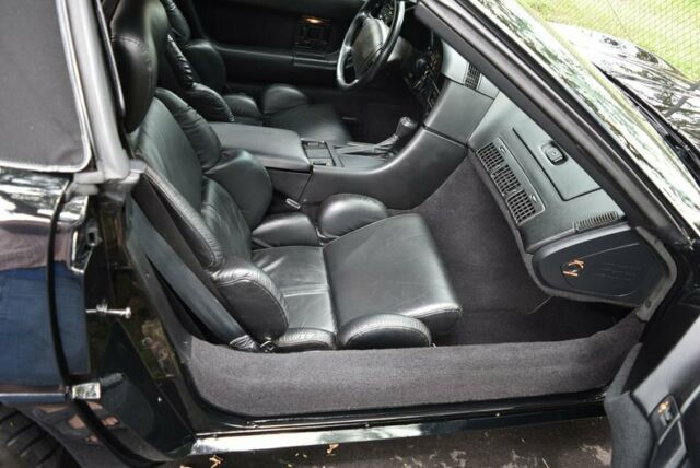 Black 1992 Chevrolet Corvette Convertible with Black interior