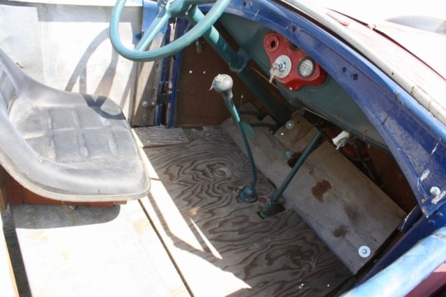 Red/White/Blue 1930 Ford Model A Roadster with Blue interior