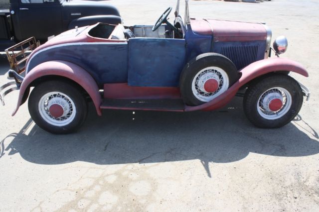 Red/White/Blue 1930 Ford Model A Roadster with Blue interior