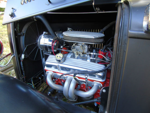 black 1932 Ford Other