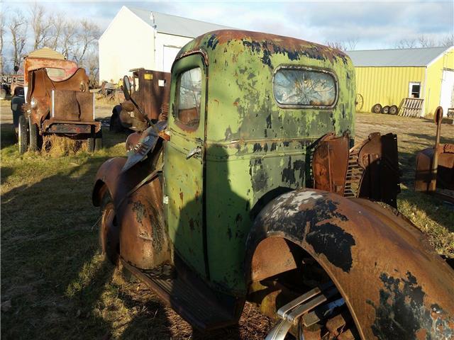 Green 1938 Chevrolet 1 1/2 Ton Truck -- with -- interior
