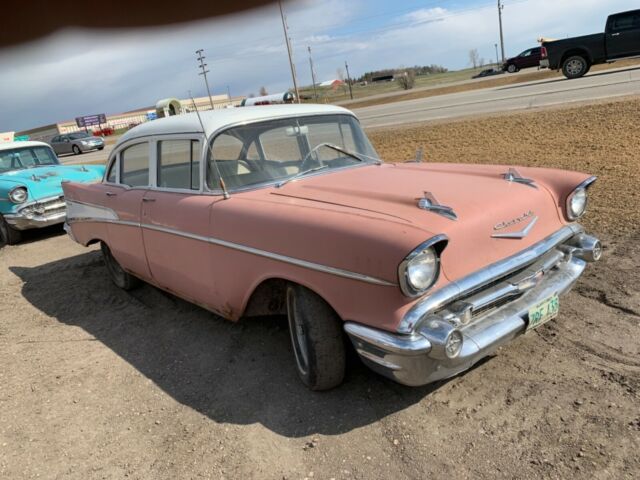 1957 Chevrolet Bel Air/150/210