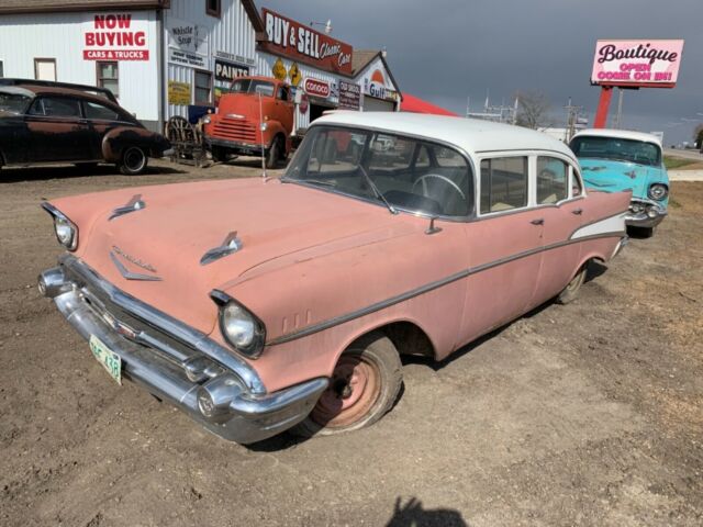 1957 Chevrolet Bel Air/150/210