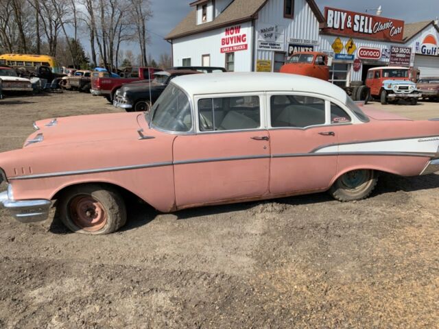 1957 Chevrolet Bel Air/150/210