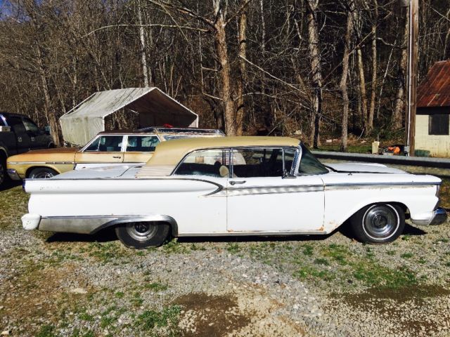 1959 Ford Fairlane