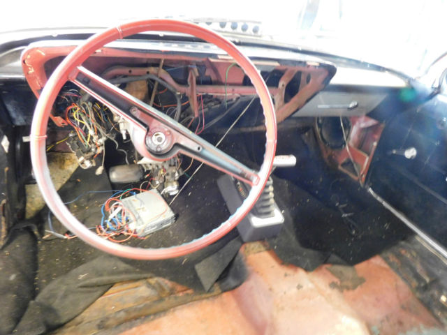 White 1962 Chevrolet Impala
