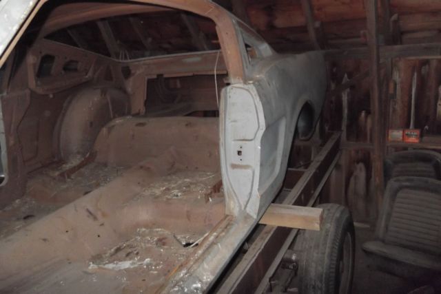 C-code 1965 Ford Mustang Awesome Original with 28 code interior
