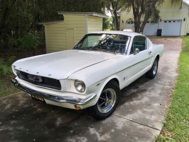 1966 Ford Mustang Fastback