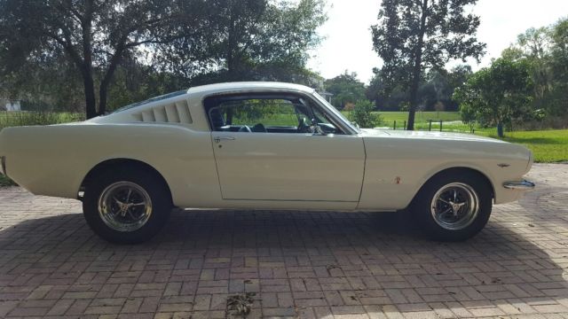 1966 Ford Mustang Fastback