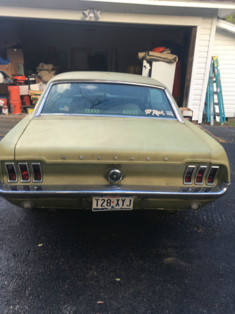 Lime Gold Paint, Ford #2041-A 1967 Ford Mustang Coupe with White interior